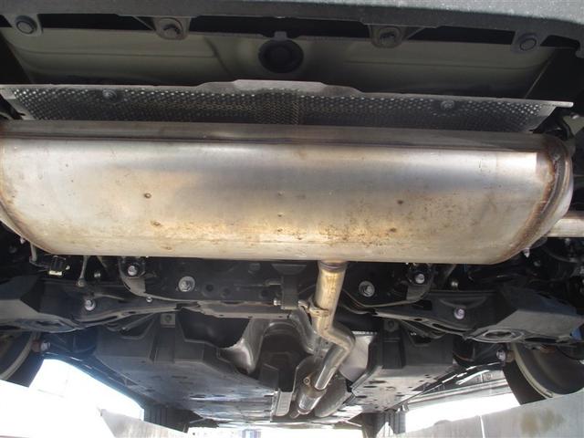 ハリアー Ｚ　盗難防止　パノラマルーフ　運転席パワーシート　地デジ　横滑防止装置　リアビューカメラ　ヘッドライトＬＥＤ　アルミホイール　Ｗエアバッグ　キーレス　ドラレコ付き　スマートキ－　サイドエアバッグ　エアコン（40枚目）