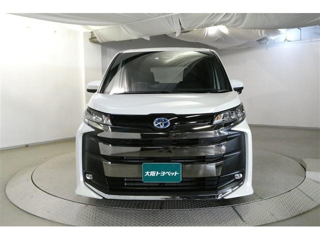 ノア ハイブリッドＳ－Ｇ　衝突回避ブレーキ　ダブルエアコン　イモビ　クルコン　バックガイドモニター　横滑り防止装置　ＬＥＤヘッドライト　キーレス　スマートキー　３列シート　ＤＶＤ再生　ＥＴＣ　ミュージックプレイヤー接続可（2枚目）