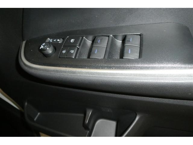 ノア ハイブリッドＳ－Ｇ　衝突回避ブレーキ　ダブルエアコン　イモビ　クルコン　バックガイドモニター　横滑り防止装置　ＬＥＤヘッドライト　キーレス　スマートキー　３列シート　ＤＶＤ再生　ＥＴＣ　ミュージックプレイヤー接続可（27枚目）