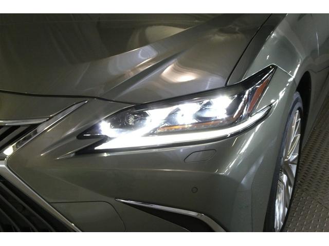 ＥＳ ＥＳ３００ｈ　バージョンＬ　フルセグ地デジＴＶ　黒革シート　ナビ＆ＴＶ　ＥＴＣ　横滑り防止装置　ＬＥＤ　スマートキー　ミュージックプレイヤー接続可　エアバッグ　パワーシート　アルミホイール　バックモニター　エアコン　メモリーナビ（37枚目）