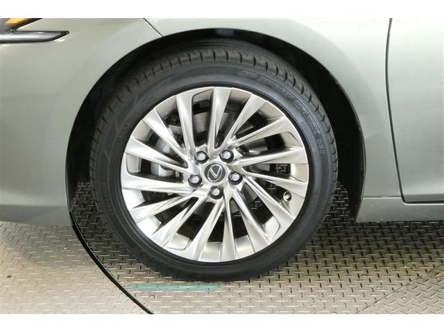 ＥＳ ＥＳ３００ｈ　バージョンＬ　フルセグ地デジＴＶ　黒革シート　ナビ＆ＴＶ　ＥＴＣ　横滑り防止装置　ＬＥＤ　スマートキー　ミュージックプレイヤー接続可　エアバッグ　パワーシート　アルミホイール　バックモニター　エアコン　メモリーナビ（38枚目）