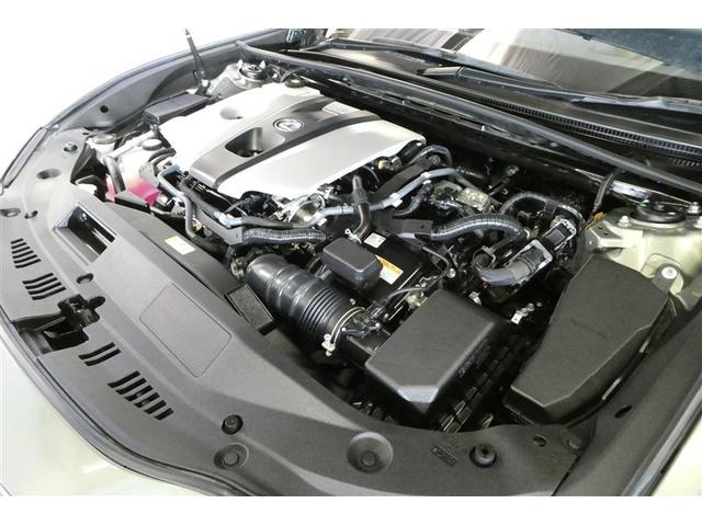 ＥＳ ＥＳ３００ｈ　バージョンＬ　フルセグ地デジＴＶ　黒革シート　ナビ＆ＴＶ　ＥＴＣ　横滑り防止装置　ＬＥＤ　スマートキー　ミュージックプレイヤー接続可　エアバッグ　パワーシート　アルミホイール　バックモニター　エアコン　メモリーナビ（39枚目）