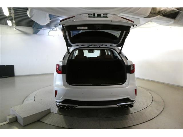 ＲＸ ＲＸ２００ｔ　バージョンＬ　衝突軽減装置　ＡＣ１００Ｖ電源　Ｂカメラ　アイドリングストップ　メモリナビ　エアロ　本革　Ｐシート　ＤＶＤ　キーレス　ＬＥＤヘッドランプ　エアコン　エアバッグ　アルミホイール　ＡＵＸ　盗難防止装置（9枚目）