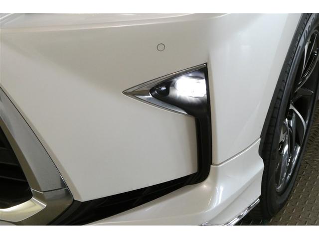 ＲＸ ＲＸ２００ｔ　バージョンＬ　衝突軽減装置　ＡＣ１００Ｖ電源　Ｂカメラ　アイドリングストップ　メモリナビ　エアロ　本革　Ｐシート　ＤＶＤ　キーレス　ＬＥＤヘッドランプ　エアコン　エアバッグ　アルミホイール　ＡＵＸ　盗難防止装置（36枚目）