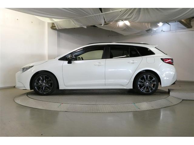 カローラツーリング ハイブリッド ダブルバイビー 追突軽減ブレーキ バックモニタ 地デジフルセグ 横滑防止 ナビTV スマキー LEDライト デュアルエアバッグ エアコン オートクルーズ サイドエアバッグ ETC付 PS キーフリー ABS 盗難防止(4枚目)