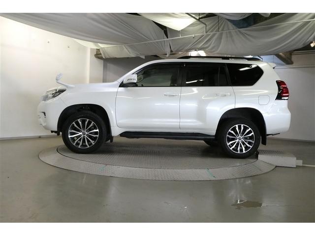 ランドクルーザープラド ＴＸ　Ｌパッケージ　リアカメラ　スマートキ　盗難防止　キーレスエントリー　ＥＴＣ装備　ＤＶＤ再生可　エアコン　ＬＥＤランプ　レザー　アルミホイール　パートタイム４ＷＤ　横滑り防止システム　フルＴＶ　電動パワーシート（4枚目）