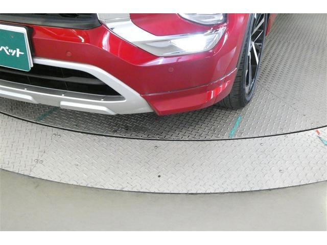 フォグランプです。悪天候や霧の中で視界が悪いときヘッドライトを補助します。