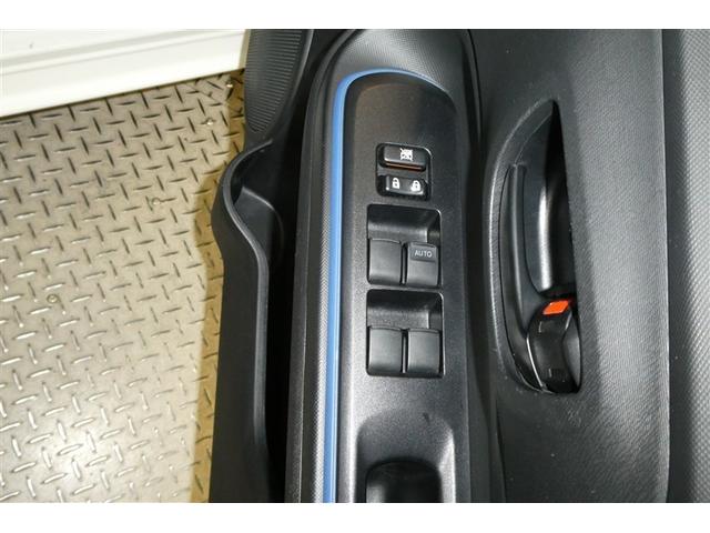 アクア Ｓ　スマートキープッシュスタート　キーレスエントリ　フルセグ地デジ　イモビ　ナビ＆ＴＶ　オートエアコン　デュアルエアバック　ＥＳＣ　Ｂカメラ　パワーウィンドウ　ＥＴＣ　ＤＶＤ再生可能　ＳＲＳ　ＡＢＳ（26枚目）