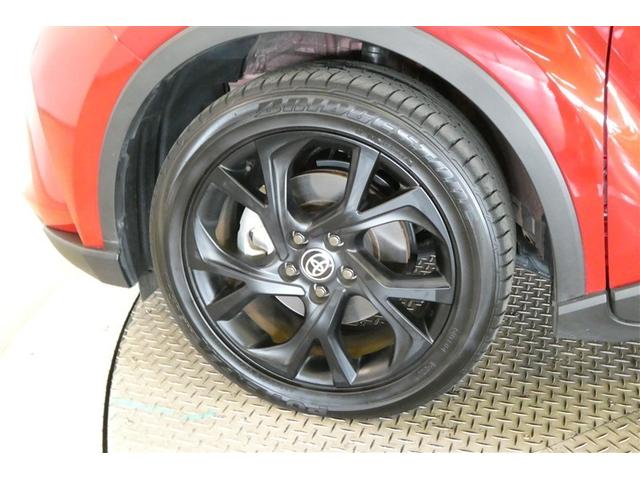 Ｃ－ＨＲ Ｇ　モード　ネロ　セーフティプラス　ＰＣＳ　盗難防止　Ｒカメラ　ＬＥＤライト　アルミ　クルーズＣ　エアバッグ　ＡＢＳ　ナビ　スマートキ－　ＥＴＣ車載器　キーフリー　オートエアコン　横滑り防止　ミュージックプレイヤー接続可　メモリーナビ（35枚目）