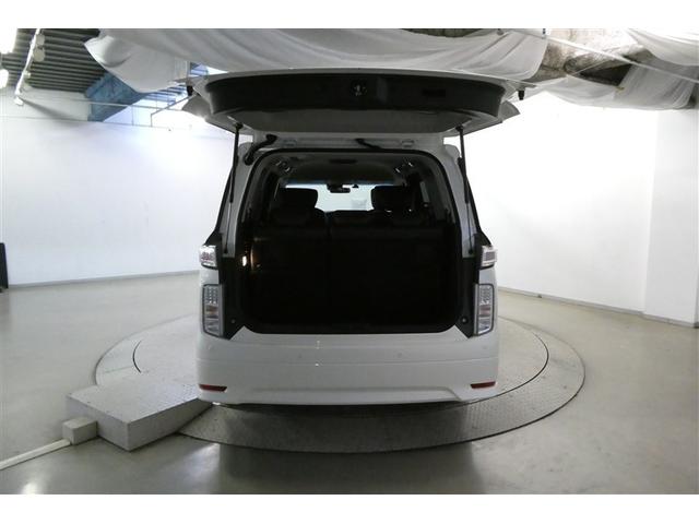 広いトランクスペース！大きい荷物から小さい荷物までたっぷり積んじゃってください♪