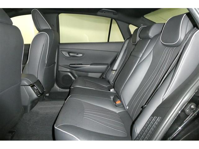 クラウンハイブリッド ＲＳアドバンス　Ｆｏｕｒ　バックモニター　本革シート　衝突軽減　横滑防止装置　フルセグテレビ　エアコン　ＬＥＤライト　ナビ＆ＴＶ　オートクルーズ　サンルーフ　ドライブレコーダー　スマートキー　電動シート　キーレス　ＤＶＤ（14枚目）