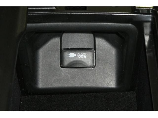 クラウンハイブリッド ＲＳアドバンス　Ｆｏｕｒ　バックモニター　本革シート　衝突軽減　横滑防止装置　フルセグテレビ　エアコン　ＬＥＤライト　ナビ＆ＴＶ　オートクルーズ　サンルーフ　ドライブレコーダー　スマートキー　電動シート　キーレス　ＤＶＤ（32枚目）