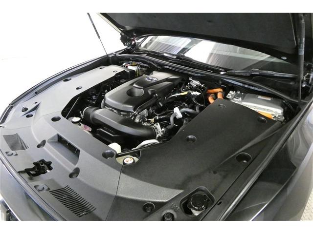 クラウンハイブリッド ＲＳアドバンス　Ｆｏｕｒ　バックモニター　本革シート　衝突軽減　横滑防止装置　フルセグテレビ　エアコン　ＬＥＤライト　ナビ＆ＴＶ　オートクルーズ　サンルーフ　ドライブレコーダー　スマートキー　電動シート　キーレス　ＤＶＤ（38枚目）