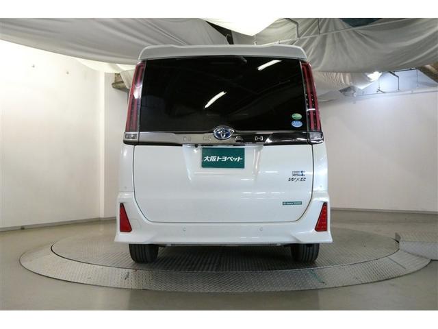 ノア ハイブリッドSi ダブルバイビーII Bカメラ 横滑り防止装置 LED エアロ 地デジ オートクルーズ DVD再生可 メモリナビ フルフラット エアバッグ ETC ナビ&TV 3列シート ABS アルミホイール スマートキ キーレス(7枚目)