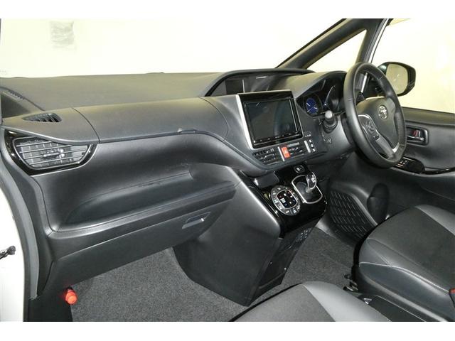 ノア ハイブリッドSi ダブルバイビーII Bカメラ 横滑り防止装置 LED エアロ 地デジ オートクルーズ DVD再生可 メモリナビ フルフラット エアバッグ ETC ナビ&TV 3列シート ABS アルミホイール スマートキ キーレス(11枚目)