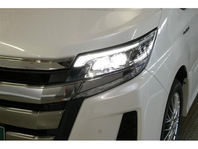 ノア ハイブリッドSi ダブルバイビーII Bカメラ 横滑り防止装置 LED エアロ 地デジ オートクルーズ DVD再生可 メモリナビ フルフラット エアバッグ ETC ナビ&TV 3列シート ABS アルミホイール スマートキ キーレス(37枚目)