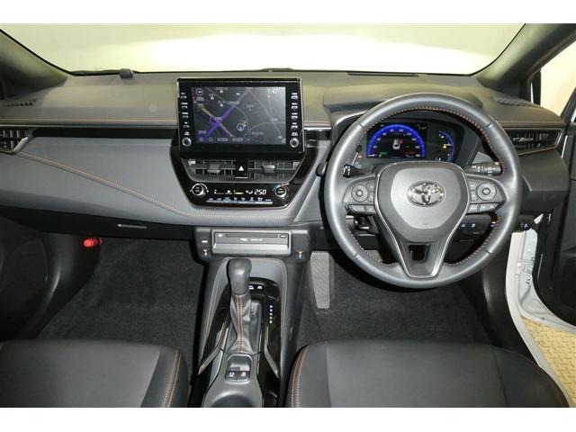 インパネ周りは、すぐ手の届く位置に操作ボタンが配置されており、ドライバーの使い勝手が考慮されています♪