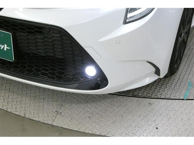 フォグランプです。悪天候や霧の中で視界が悪いときヘッドライトを補助します。