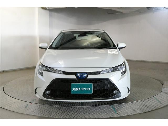 カローラ ハイブリッド　Ｓ　スマートキ　横滑り防止機能　ＬＥＤヘッドライト　ミュージックプレイヤー接続可　盗難防止装置　ＤＶＤ再生　キーレス　オートエアコン　クルコン　リヤカメラ　メモリナビ　フルセグ　パワーステアリング　ＡＷ（2枚目）