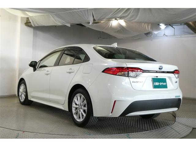 カローラ ハイブリッド　Ｓ　スマートキ　横滑り防止機能　ＬＥＤヘッドライト　ミュージックプレイヤー接続可　盗難防止装置　ＤＶＤ再生　キーレス　オートエアコン　クルコン　リヤカメラ　メモリナビ　フルセグ　パワーステアリング　ＡＷ（6枚目）