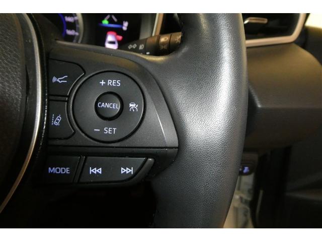 カローラ ハイブリッド　Ｓ　スマートキ　横滑り防止機能　ＬＥＤヘッドライト　ミュージックプレイヤー接続可　盗難防止装置　ＤＶＤ再生　キーレス　オートエアコン　クルコン　リヤカメラ　メモリナビ　フルセグ　パワーステアリング　ＡＷ（19枚目）