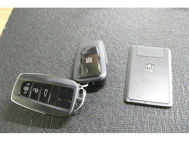 クラウンハイブリッド ＲＳアドバンス　地デジ　衝突被害軽減装置　ＬＥＤヘットライト　後カメラ　クルコン　ＡＣ　Ｐシート　エアバッグ　ナビＴＶ　セキュリティーアラーム　１００Ｖ充電　キーフリー　スマートキ　パワーウィンドウ　メモリナビ（40枚目）