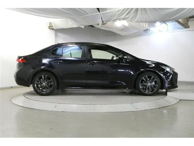 カローラ ハイブリッド ダブルバイビー 衝突軽減システム ETC付き DVD LEDランプ パワーウィンドウ バックモニタ キーレスエントリー AAC エアバッグ メディアプレイヤー接続 オートクルーズコントロール 盗難防止装置 横滑り防止(5枚目)