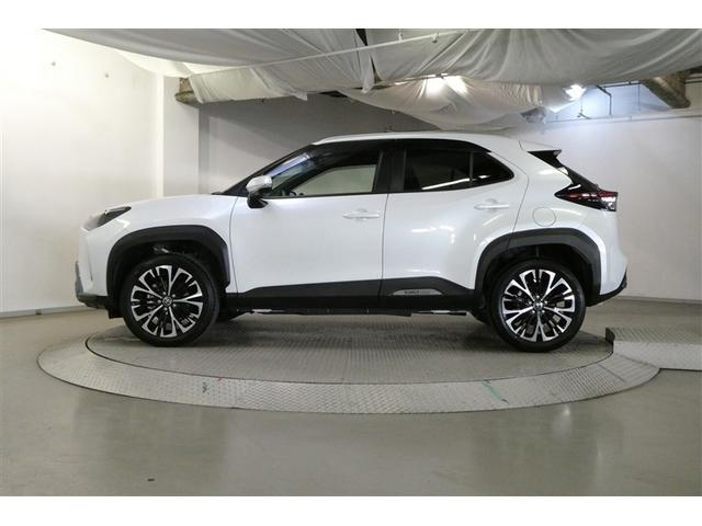 ヤリスクロス ハイブリッドZ アドベンチャー インテリジェントクリアランスソナー 地デジ メモリナビ AW Bカメラ スマートキー&プッシュスタート LEDヘッドライト Pシート クルコン 横滑り防止装置 オートエアコン ETC キーフリー(4枚目)