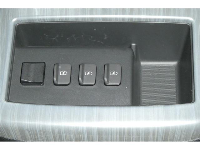 エルグランド ライダー　クルーズコントロール　フルセグＴＶ　リアオートエアコン　ＥＴＣ　バックカメラ　パワーシート　エマージェンシーブレーキ　両側電動ドア　横滑防止装置　ＬＥＤヘッド（33枚目）