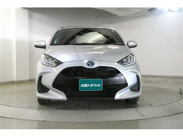 ヤリス ハイブリッドZ 100V PCS DVD Bカメラ アイドリングストップ車 ナビ付 LEDランプ スマキー ETC付き メディアプレイヤー接続 VSC パワステ クルコン カーテンエアバック キーフリー ABS(2枚目)