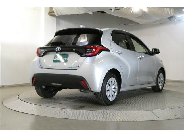 ヤリス ハイブリッドZ 100V PCS DVD Bカメラ アイドリングストップ車 ナビ付 LEDランプ スマキー ETC付き メディアプレイヤー接続 VSC パワステ クルコン カーテンエアバック キーフリー ABS(8枚目)