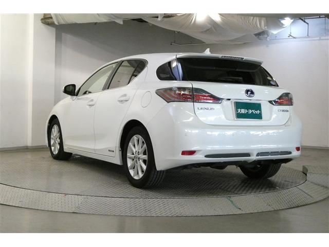 ＣＴ ＣＴ２００ｈ　バージョンＬ　ＤＶＤ再生可能　横滑り防止　リアカメラ　Ｐシート　ＡＡＣ　ナビＴＶ　本革　ＡＢＳ　サイドエアバック　クルーズＣ　ＡＷ　ミュージックプレイヤー接続可　イモビライザー　エアバッグ　キーレス　メモリナビ（6枚目）