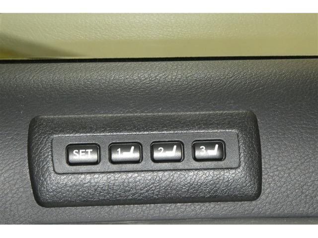 ＣＴ ＣＴ２００ｈ　バージョンＬ　ＤＶＤ再生可能　横滑り防止　リアカメラ　Ｐシート　ＡＡＣ　ナビＴＶ　本革　ＡＢＳ　サイドエアバック　クルーズＣ　ＡＷ　ミュージックプレイヤー接続可　イモビライザー　エアバッグ　キーレス　メモリナビ（32枚目）