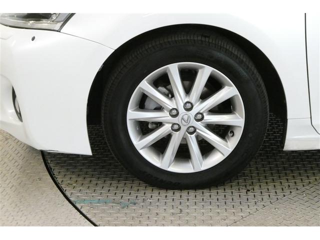 ＣＴ ＣＴ２００ｈ　バージョンＬ　ＤＶＤ再生可能　横滑り防止　リアカメラ　Ｐシート　ＡＡＣ　ナビＴＶ　本革　ＡＢＳ　サイドエアバック　クルーズＣ　ＡＷ　ミュージックプレイヤー接続可　イモビライザー　エアバッグ　キーレス　メモリナビ（37枚目）