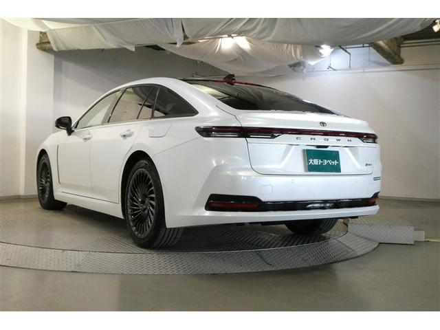 クラウン Ｚ　ムーンルーフ　レザーシート　寒冷地仕様　ＬＥＤヘッドライト　地デジＴＶ　ＡＢＳ　ＡＣ１００Ｖ　パワーシート　バックモニター　スマートキー　ＥＴＣ　ドライブレコーダー　アルミホイール　エアコン　キーレス（6枚目）