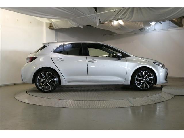 カローラスポーツ ハイブリッドＧ　Ｚ　ＴＳＳ　ＡＡＣ　エアバッグ　フルセグＴＶ　イモビライザー　ナビＴＶ　スマートキ－　ＶＳＣ　ＡＢＳ　キーフリー　パワーウィンドウ　ＬＥＤ　メモリーナビ　ドラレコ　アルミホイール　ＥＴＣ　オートクルーズ（5枚目）