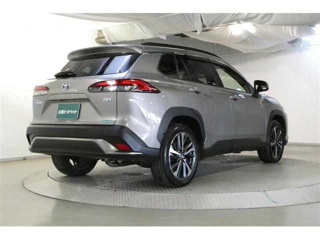 カローラクロス ハイブリッド　Ｚ　Ａクルコン　ＰＣＳ　ＡＣ１００　Ｐシート　４ＷＤ車　横滑り防止装置　キーフリー　ＡＢＳ　ＬＥＤライト　ＥＴＣ車載器　半革シート　盗難防止装置　ナビ　アルミホイール　スマートキー　Ｂカメラ　エアバッグ（8枚目）