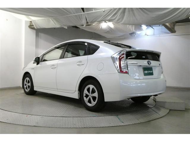 プリウス Ｓ　Ｂモニタ－　フルセグ地デジ　インテリキー　デュアルエアバック　エアＢ　イモビライザー　ＤＶＤ再生可能　ナビＴＶ　ＡＵＴＯエアコン　横スベリ防止　アルミホイール　ＥＴＣ装備　ＡＢＳ　サイドエアバッグ（6枚目）