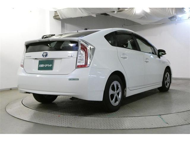 プリウス Ｓ　Ｂモニタ－　フルセグ地デジ　インテリキー　デュアルエアバック　エアＢ　イモビライザー　ＤＶＤ再生可能　ナビＴＶ　ＡＵＴＯエアコン　横スベリ防止　アルミホイール　ＥＴＣ装備　ＡＢＳ　サイドエアバッグ（8枚目）