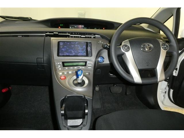 プリウス Ｓ　Ｂモニタ－　フルセグ地デジ　インテリキー　デュアルエアバック　エアＢ　イモビライザー　ＤＶＤ再生可能　ナビＴＶ　ＡＵＴＯエアコン　横スベリ防止　アルミホイール　ＥＴＣ装備　ＡＢＳ　サイドエアバッグ（12枚目）