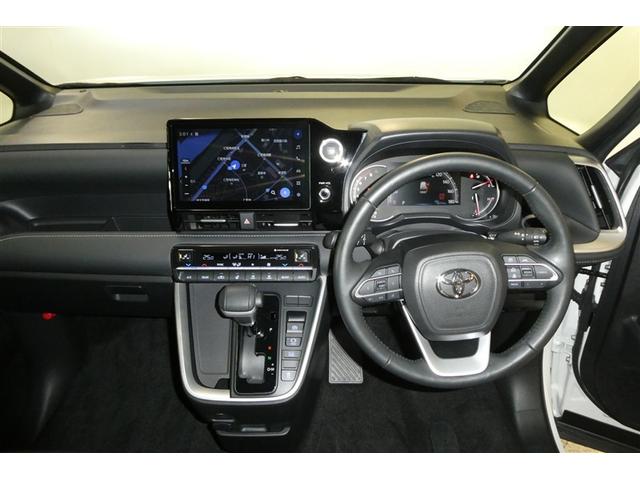 ノア Ｓ－Ｚ　アルミホイール　デュアルエアコン　クルーズコントロール　盗難防止装置　ＬＥＤライト　両側自動ドア　メモリーナビ　キーレス　横滑り防止　ナビＴＶ　三列シート　ＤＶＤ再生　ミュージックプレイヤー接続可（18枚目）