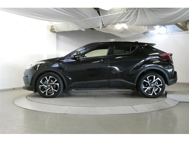 Ｃ－ＨＲ Ｇ　ＴＳＳ　ＤＶＤ再生可　ＬＥＤヘッド　バックモニタ　イモビライザー　ナビ＆ＴＶ　ＥＴＣ付　キーフリーシステム　スマキー　横滑り防止機能　クルーズＣ　エアバッグ　サイドカーテンエアバック　アルミ　ＡＢＳ（4枚目）