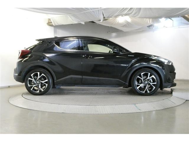 Ｃ－ＨＲ Ｇ　ＴＳＳ　ＤＶＤ再生可　ＬＥＤヘッド　バックモニタ　イモビライザー　ナビ＆ＴＶ　ＥＴＣ付　キーフリーシステム　スマキー　横滑り防止機能　クルーズＣ　エアバッグ　サイドカーテンエアバック　アルミ　ＡＢＳ（5枚目）