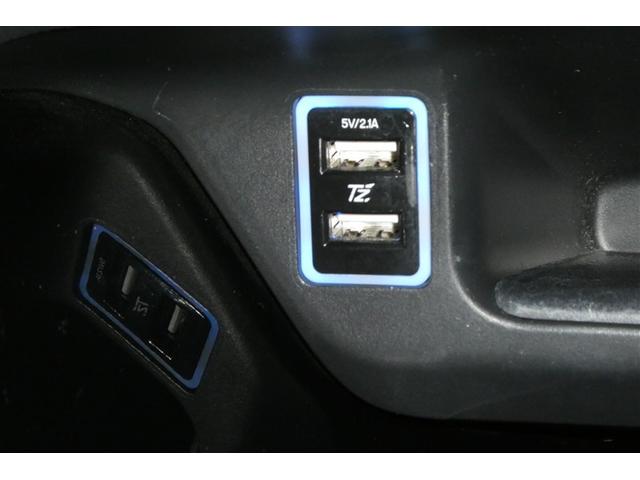 Ｃ－ＨＲ Ｇ　ＴＳＳ　ＤＶＤ再生可　ＬＥＤヘッド　バックモニタ　イモビライザー　ナビ＆ＴＶ　ＥＴＣ付　キーフリーシステム　スマキー　横滑り防止機能　クルーズＣ　エアバッグ　サイドカーテンエアバック　アルミ　ＡＢＳ（24枚目）