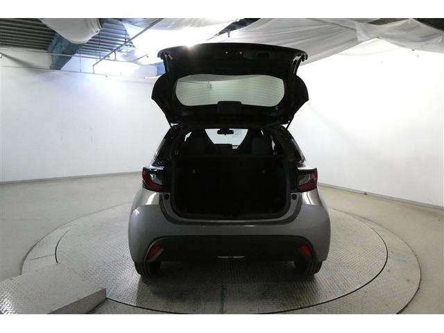 ヤリス Ｇ　カーナビ　Ｂカメラ　エアコン　スマートキー＆プッシュスタート　メモリーナビゲーション　イモビ　横滑り防止システム　クルーズＣ　ＡＢＳ　パワーウィンドウ　パワーステアリング　Ｗエアバック　ＥＴＣ車載器（9枚目）