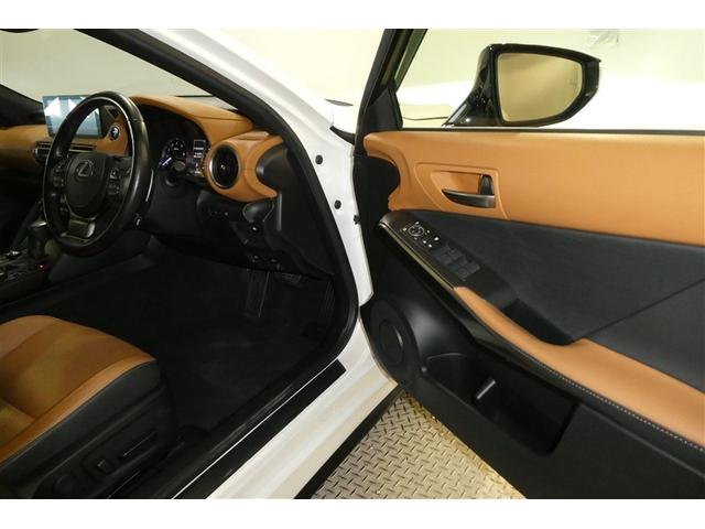 �O�ς̏�Ԃ⑕���Ȃǂɂ��āA���s���ȓ_������܂�����A���̎ʐ^�����[���ő��点�Ē����܂��B�ڂ����́A�X�^�b�t�܂ł��⍇���������B