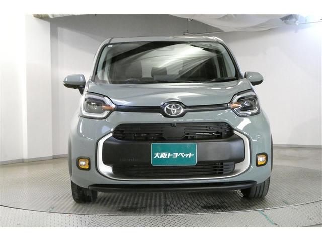 シエンタ ハイブリッドＺ　ＴＳＳ　フルフラットシート　エアバック　アルミ　キーレスエントリー　ナビＴＶ　イモビライザー　バックモニター　ＬＥＤヘッドライト　ＥＴＣ車載器　横滑り防止　スマートキー　オートエアコン　ＷＳＲＳ（2枚目）