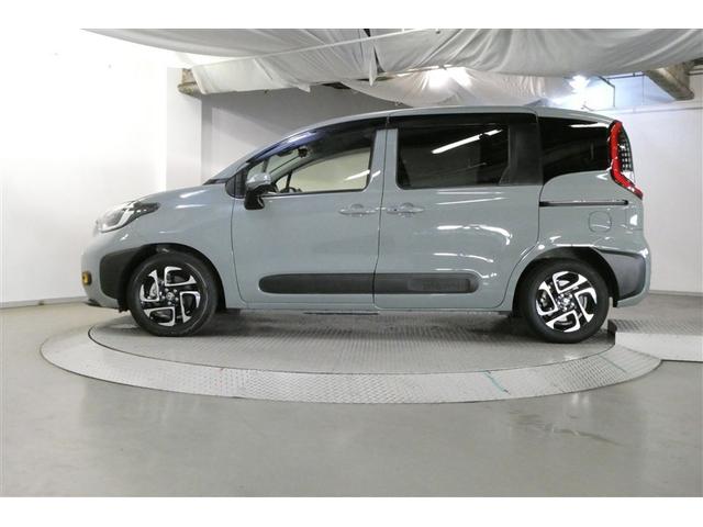 シエンタ ハイブリッドＺ　ＴＳＳ　フルフラットシート　エアバック　アルミ　キーレスエントリー　ナビＴＶ　イモビライザー　バックモニター　ＬＥＤヘッドライト　ＥＴＣ車載器　横滑り防止　スマートキー　オートエアコン　ＷＳＲＳ（4枚目）