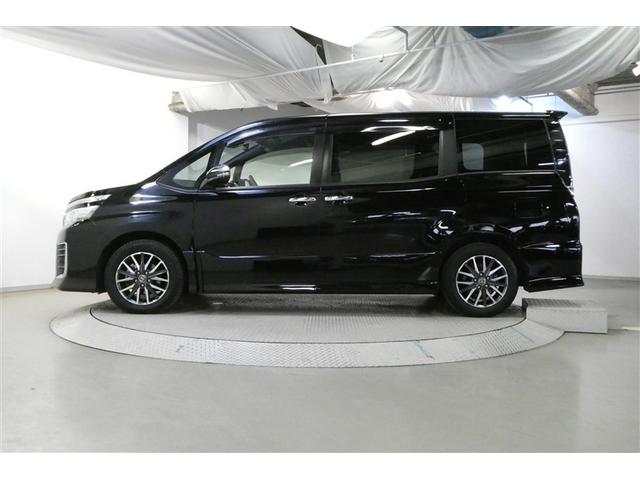 ヴォクシー ＺＳ　煌　Ｉストップ　バックガイドモニター　３列　Ｗエアコン　エアバック　地デジ　ＬＥＤヘッドライト　オートエアコン　アルミホイール　Ｗエアバッグ　ＤＶＤ視聴可能　ＥＴＣ　フルフラットシート　パワーウィンドウ（4枚目）