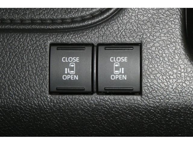 グランエース プレミアム　両側パワードア　軽減ブレーキ　スマキー　ＬＥＤランプ　本革シート　アルミ　エアロ　ナビ＆ＴＶ　地デジＴＶ　助手席エアバック　オートエアコン　ミュージックプレイヤー接続可　バックモニター　エアバッグ（30枚目）